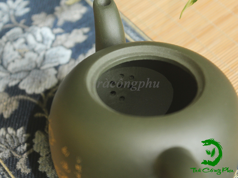  ấm tử sa mỹ nhân kiên lục nê - ATS1172